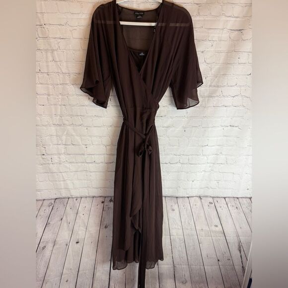 City Chic Fleetwood Maxi Dress - Brown Wrap Dress Size 16 - Picture 2 of 8